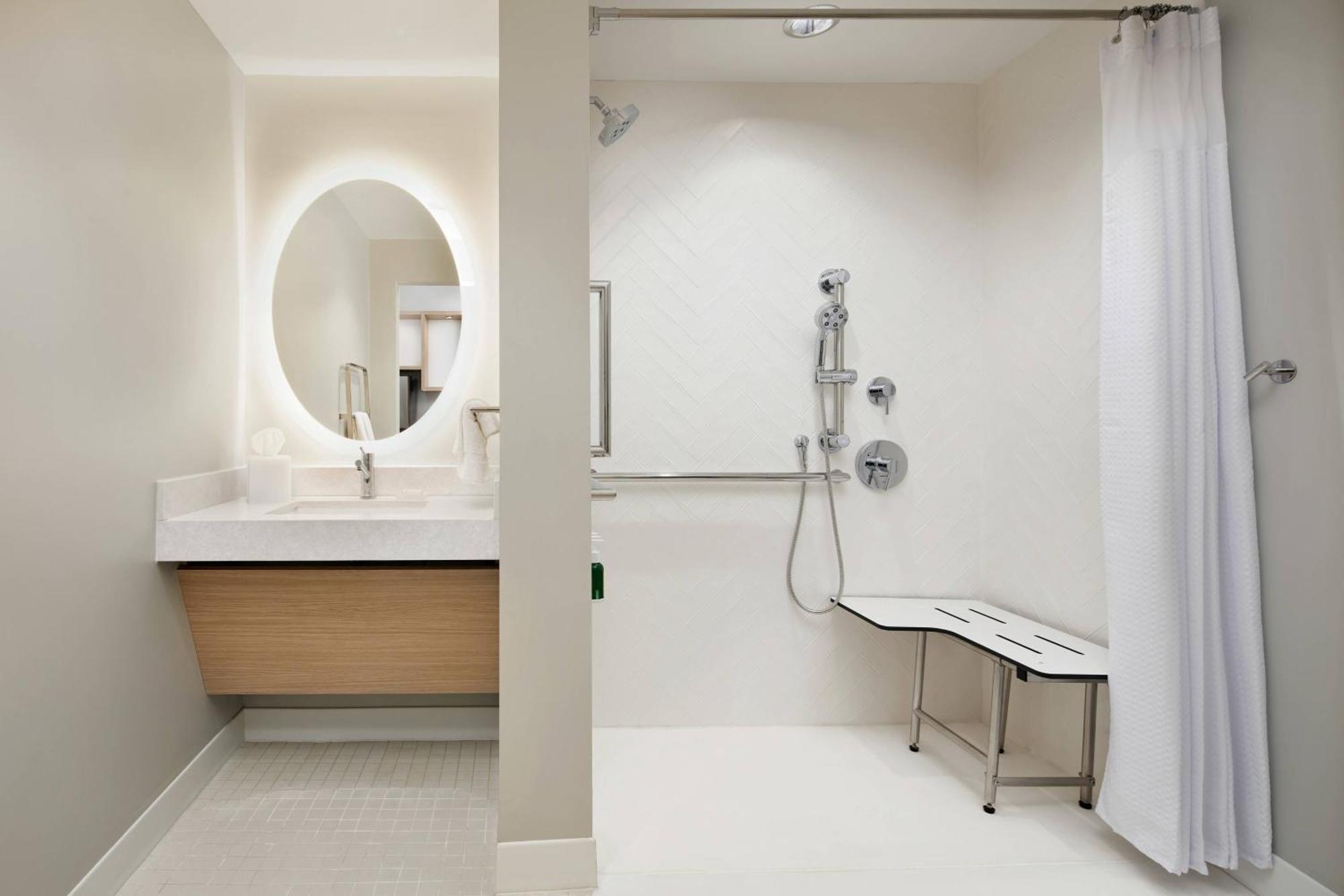 Towneplace Suites By Marriott Tampa Casino Area Orient Park エクステリア 写真