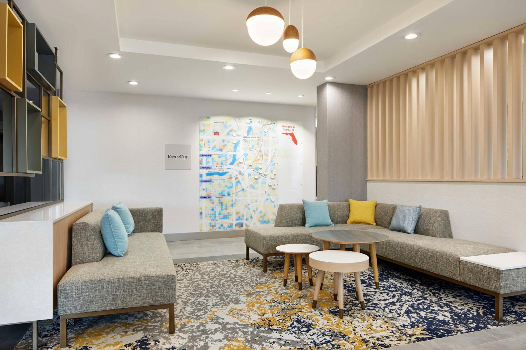 Towneplace Suites By Marriott Tampa Casino Area Orient Park エクステリア 写真